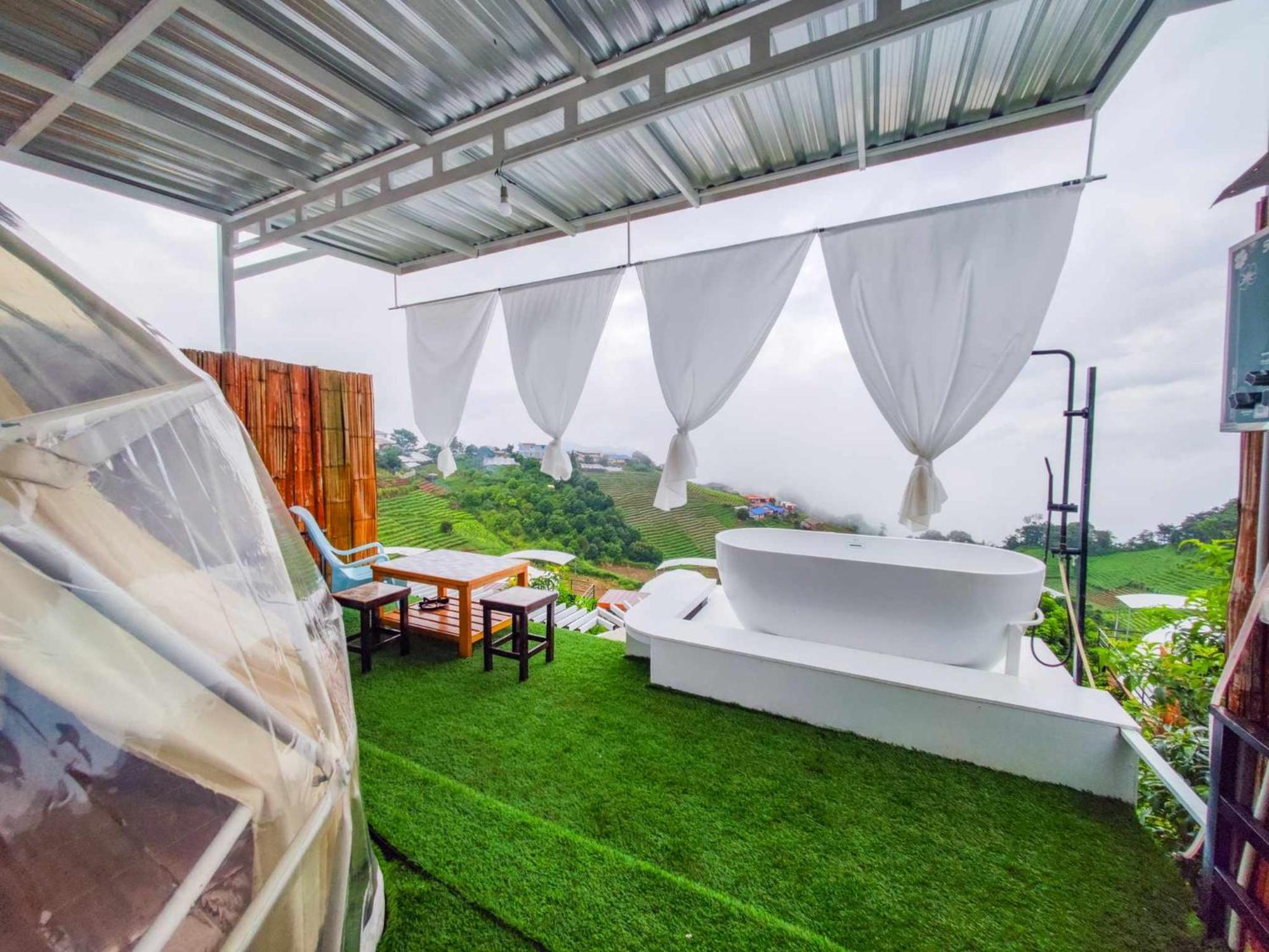 ภูวิมาน ม่อนแจ่ม Hotel Mon Jam Exterior photo